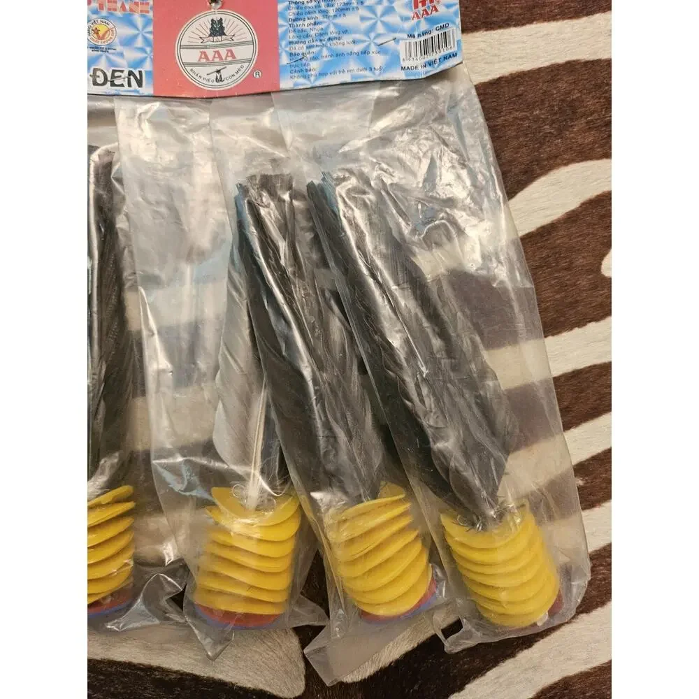 Da Cau Feather Kick Shuttlecock Sports Game Outdoor Badminton Tennis Vietnamese